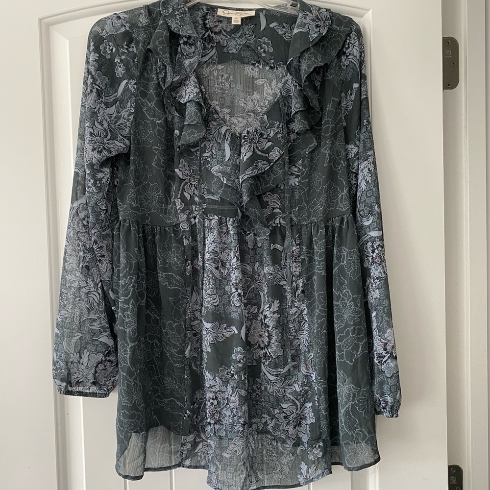 Jessica Simpson maternity blouse
